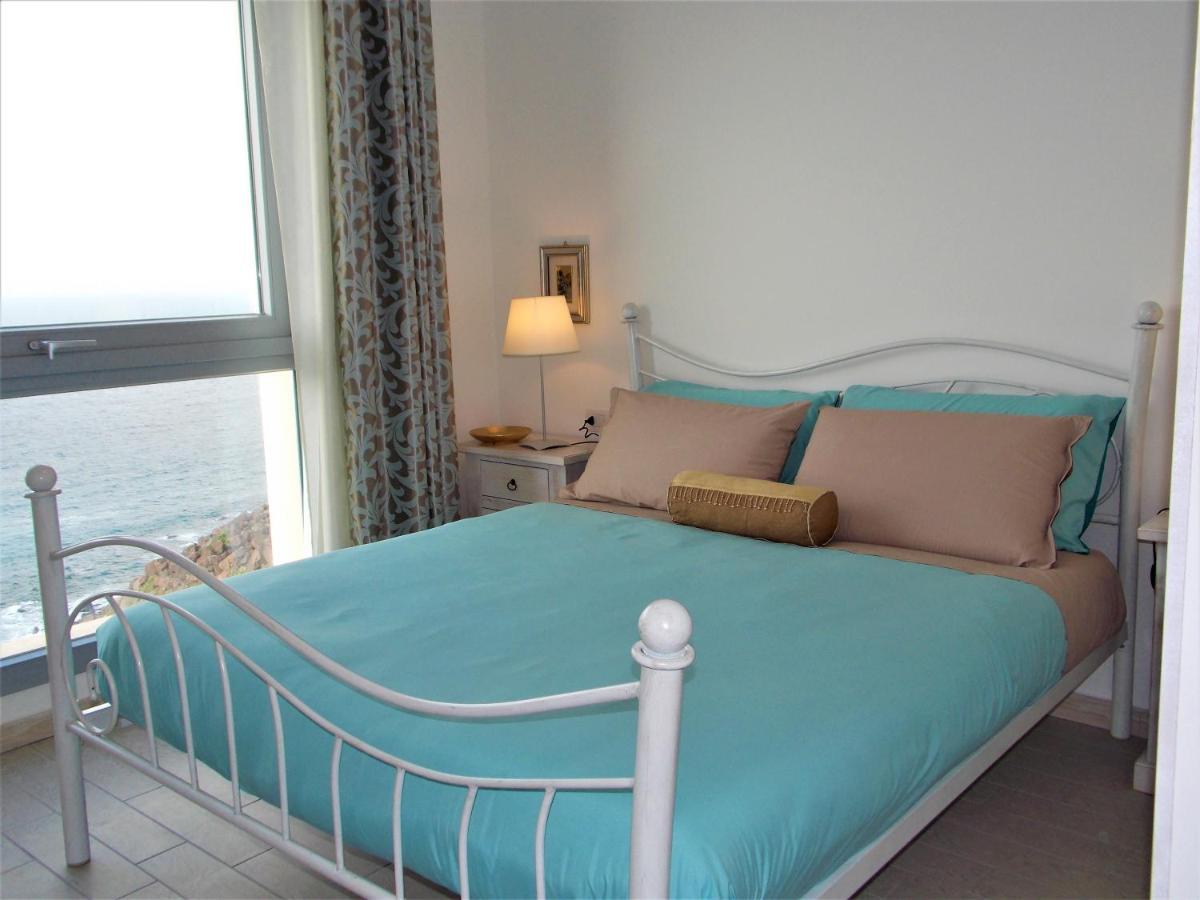 La Terrazza Di Archimede Bed & Breakfast Castelsardo Luaran gambar