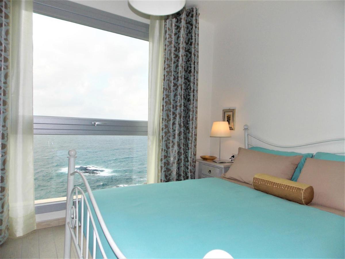 La Terrazza Di Archimede Bed & Breakfast Castelsardo Luaran gambar